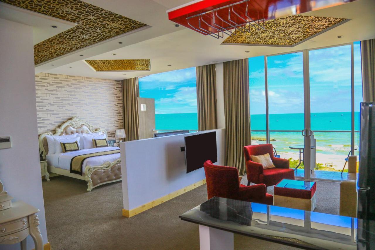 Ruvisha Beach Hotel Negombo Exterior photo